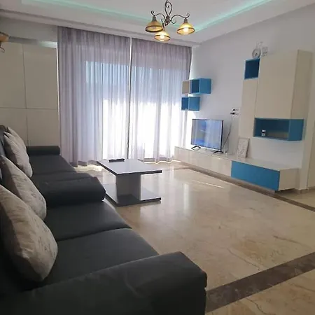 Sophia Luxury 3 Bedrooms Seaside Διαμέρισμα Mamaia